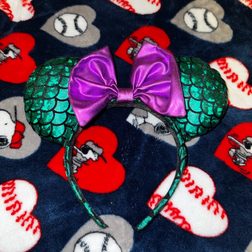 EUC BBBrooke Little mermaid ears